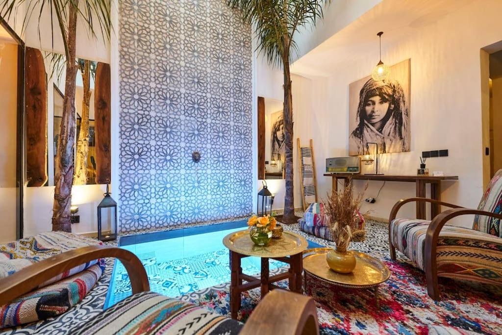 Riad Miloud En Exclusivite 10 P Au Coeur De La Medina Marakeş Dış mekan fotoğraf