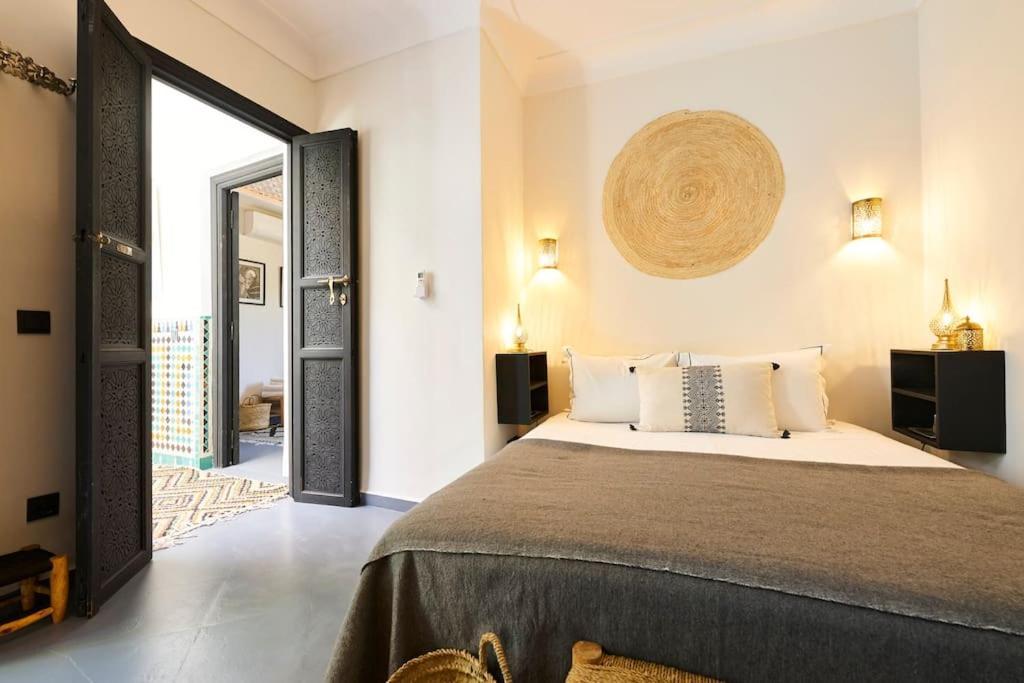 Riad Miloud En Exclusivite 10 P Au Coeur De La Medina Marakeş Dış mekan fotoğraf